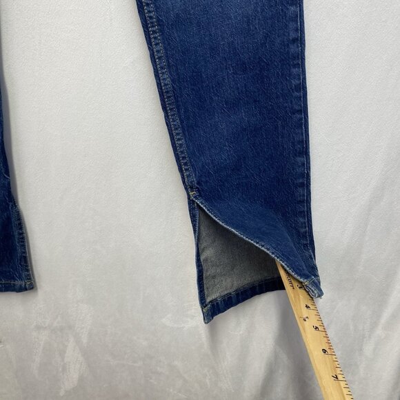 Zara High-Rise Straight Leg Slit Hem Denim Jeans Women Size 4 Medium Wash Blue - Picture 3 of 16